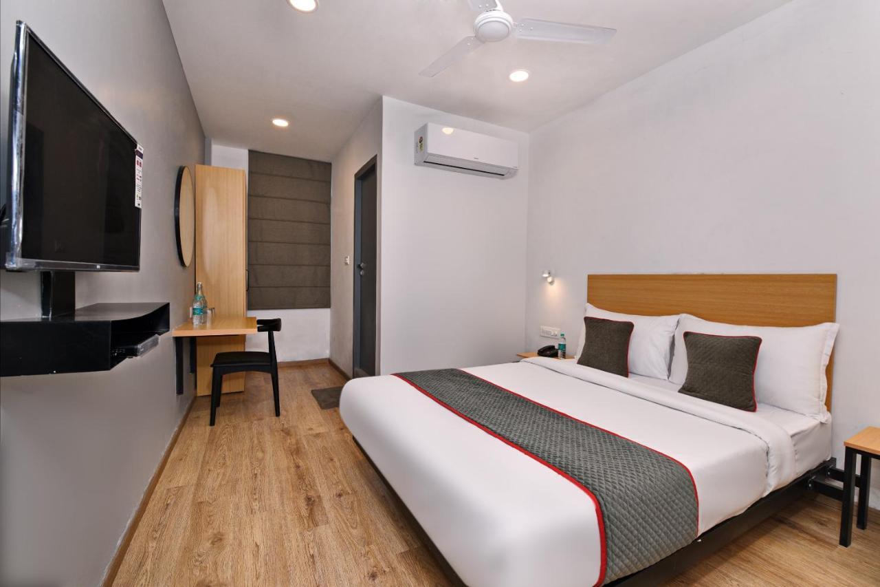 Townhouse Function Inn Near Chaudhary Charan Singh International Airport Lucknow Exterior foto