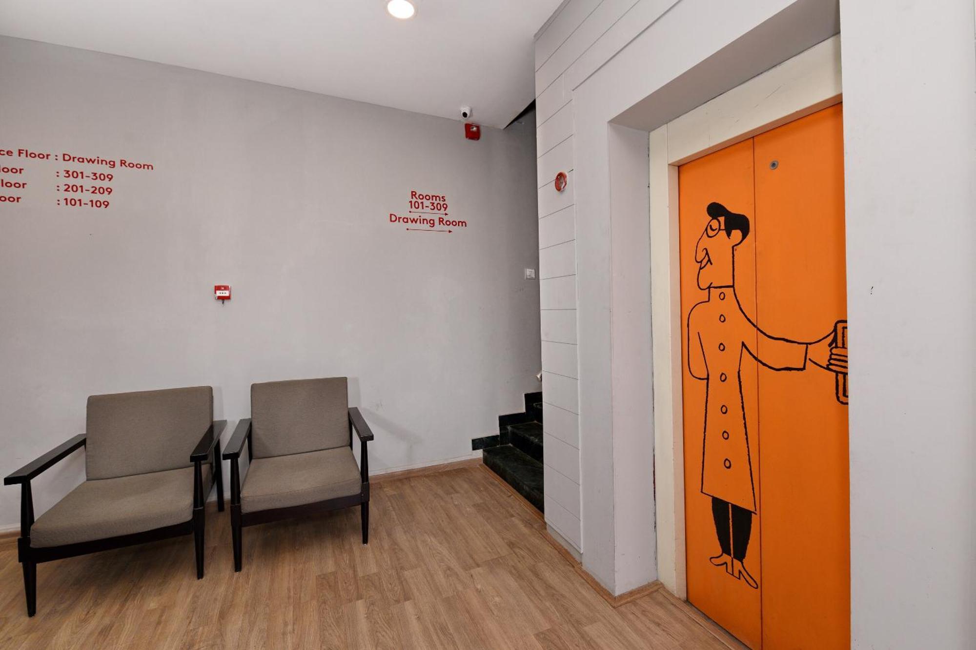 Townhouse Function Inn Near Chaudhary Charan Singh International Airport Lucknow Exterior foto